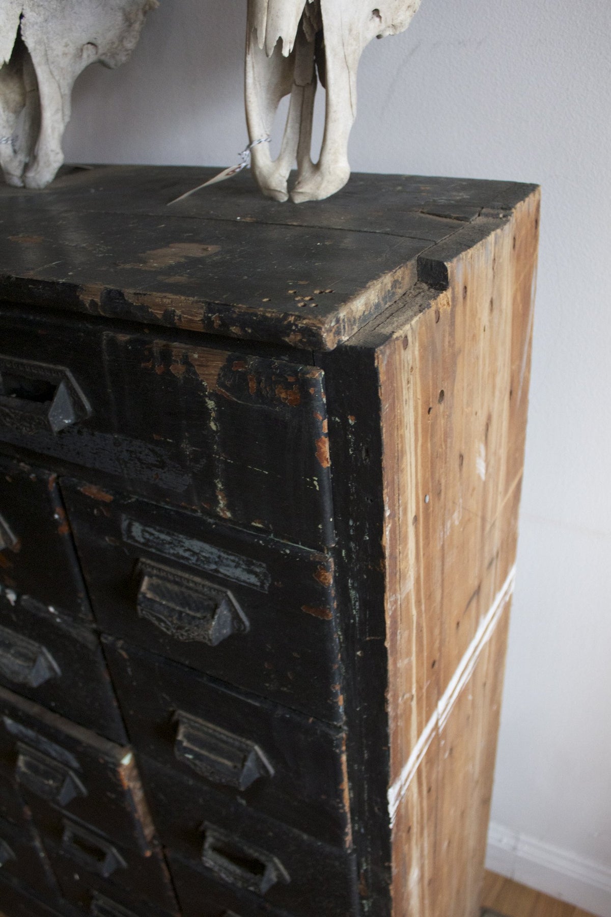 22 Drawer Apothecary Cabinet - Diamonds & Rust