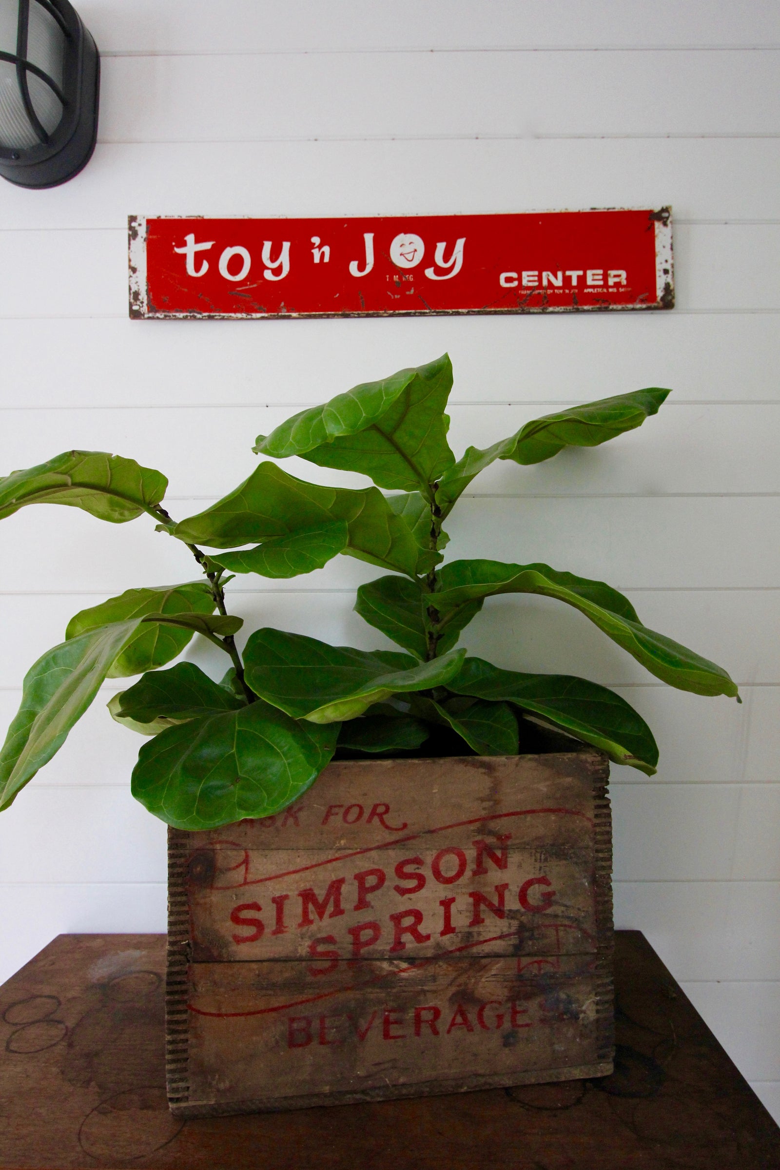 1940s Simpson Spring Wooden Soda Crate