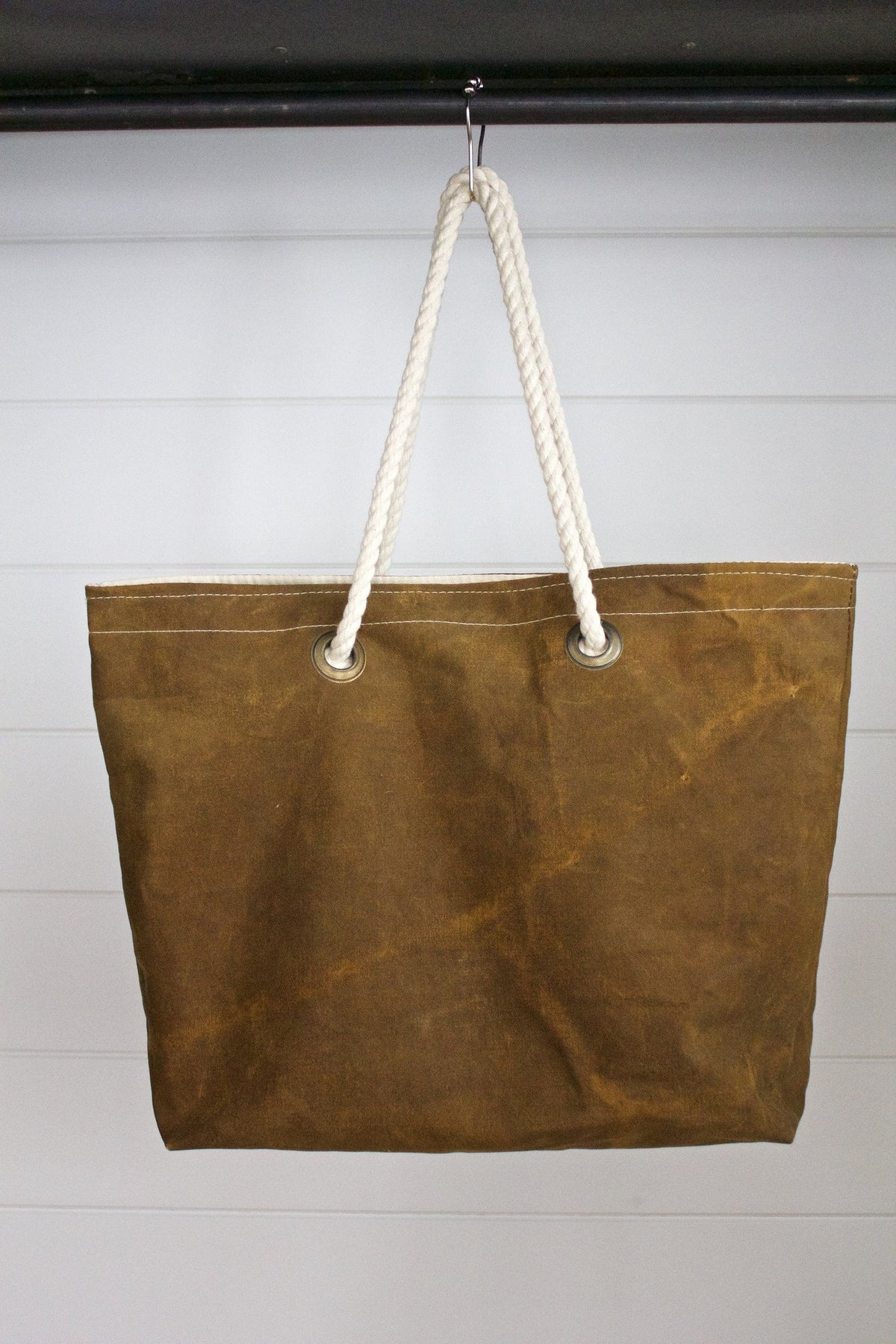 Simple Canvas Tote 01 - Diamonds & Rust