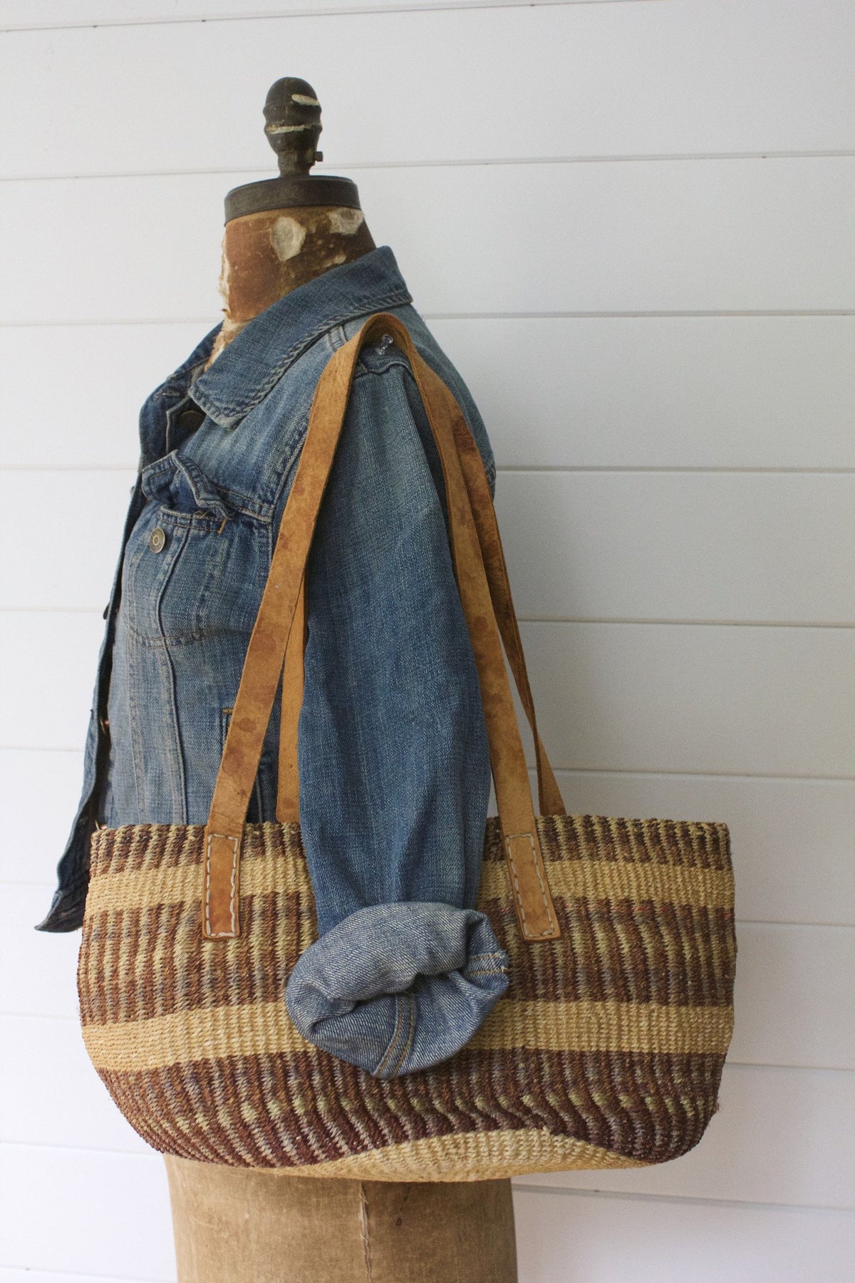 Vintage Sisal Bucket Bag - Diamonds & Rust