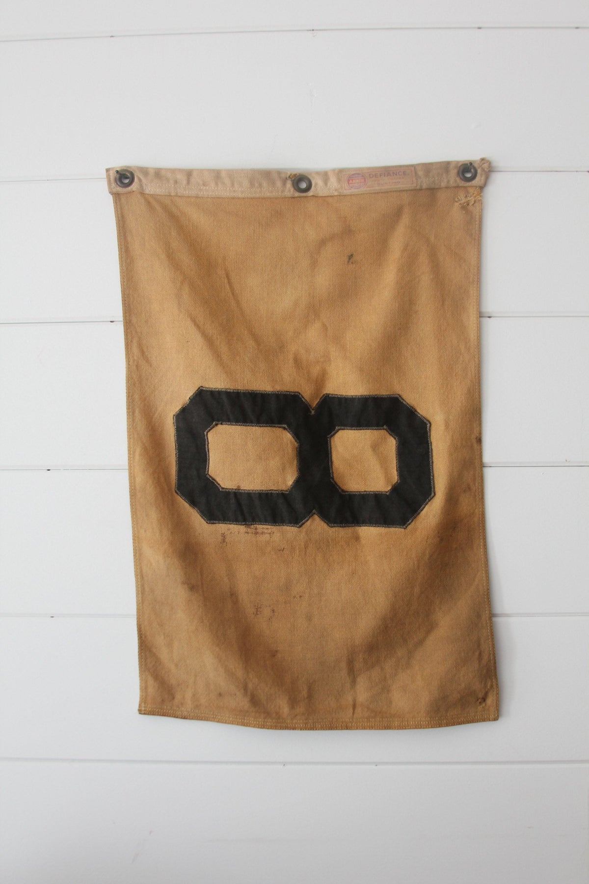 Vintage Number 8 Flag - Diamonds & Rust