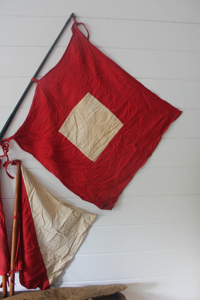 WW2 Signal Flag Kit - Diamonds & Rust