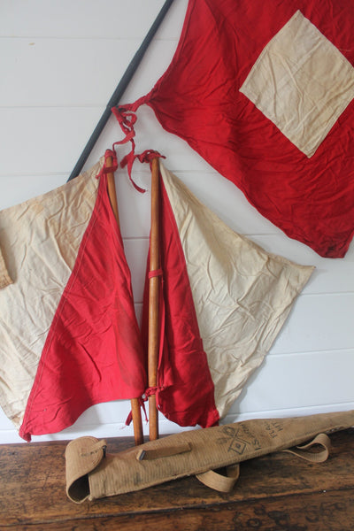 WW2 Signal Flag Kit - Diamonds & Rust