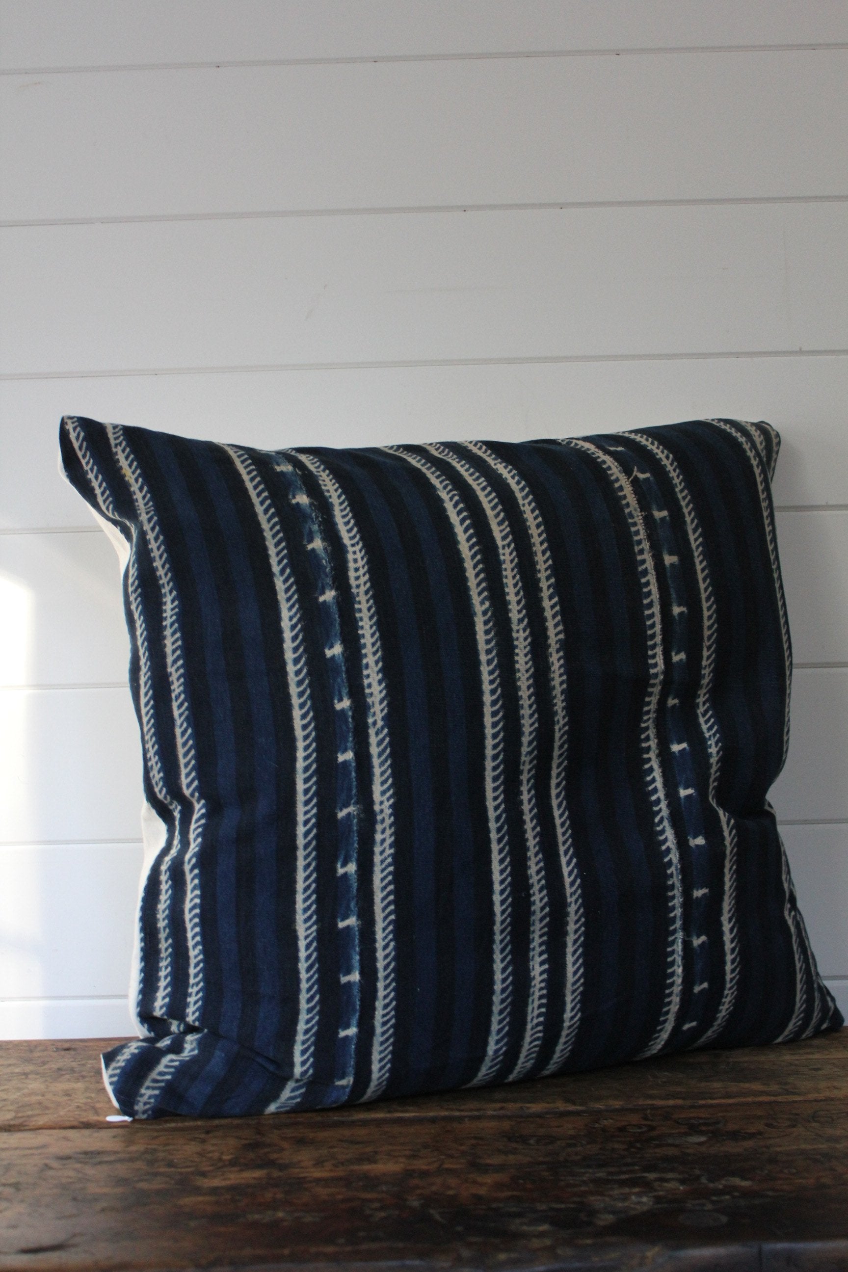 D&R Indigo Mudcloth Pillow: 24" - Diamonds & Rust 