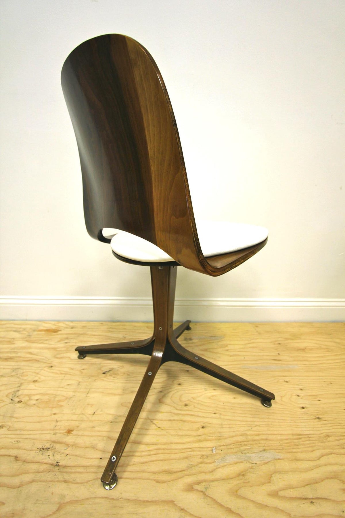 Bent Plywood Task Chair