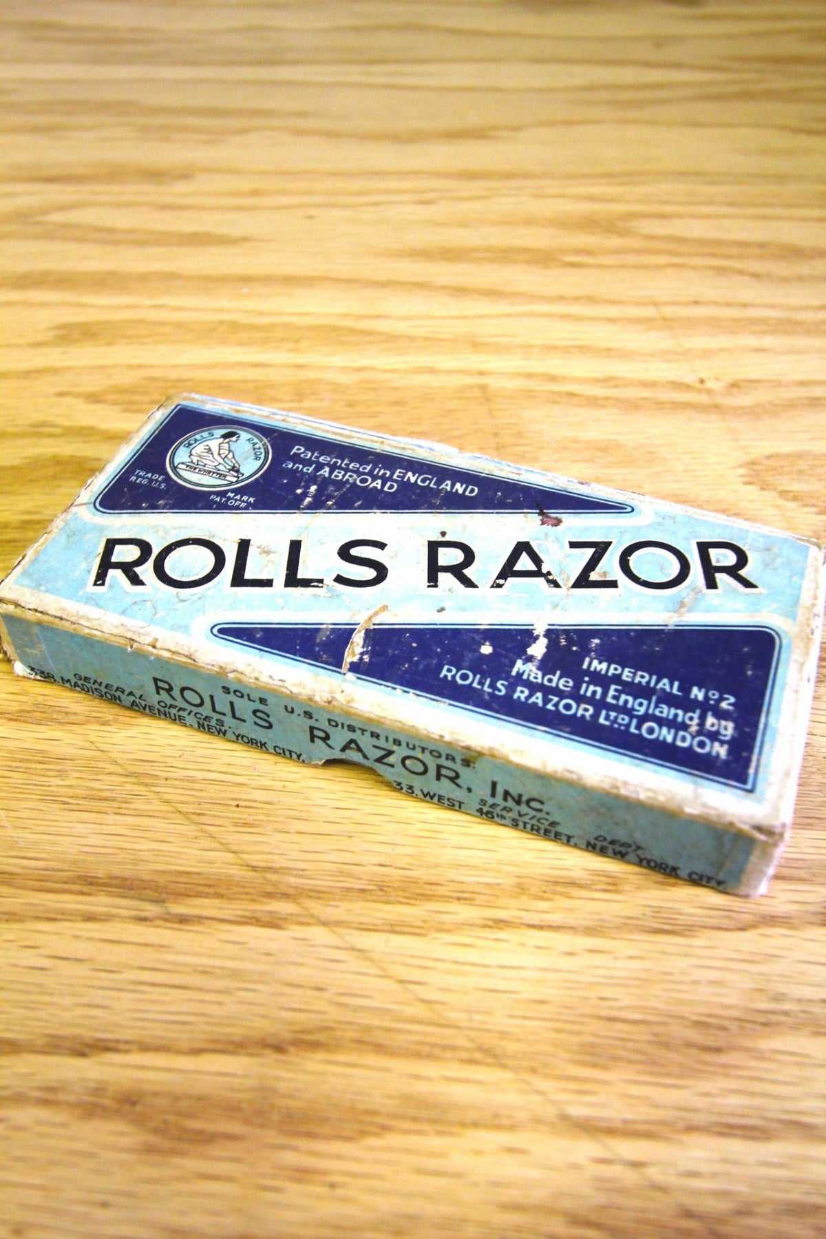Vintage Rolls Razor Travel Set