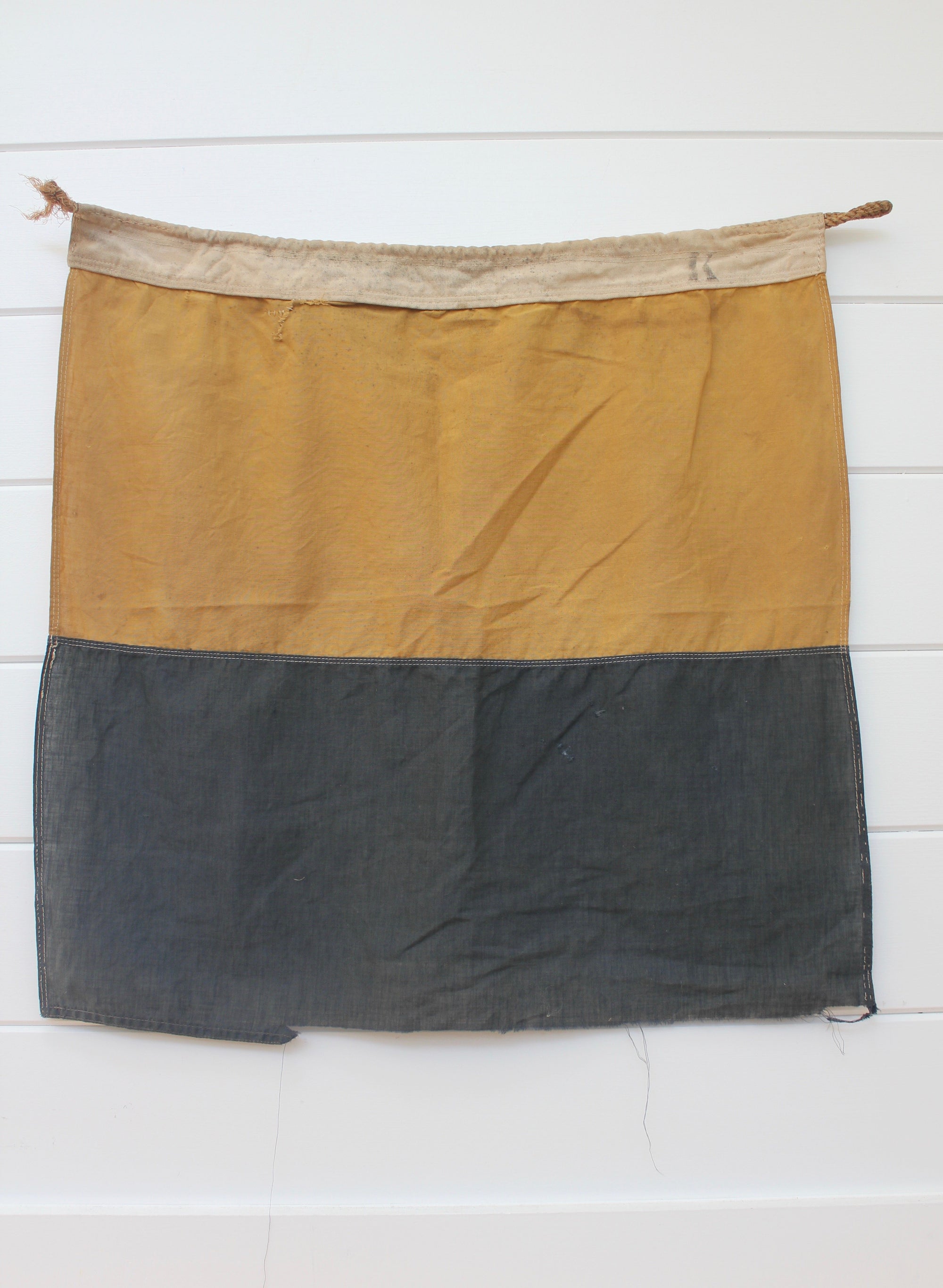 Nautical Signal Flag: K: Kilo - Diamonds & Rust