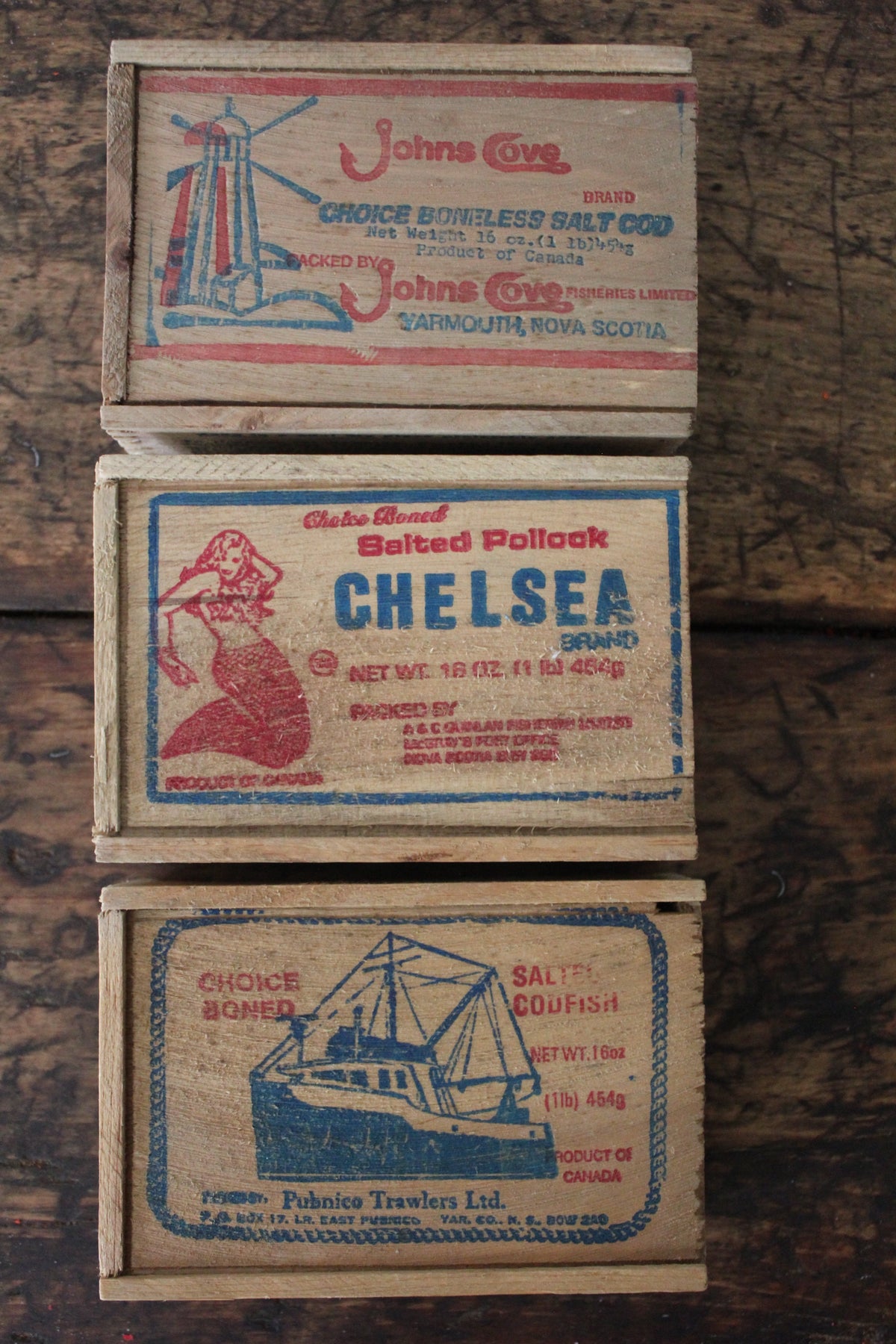 Chelsea "Salted Pollock" Fish Box - Diamonds & Rust