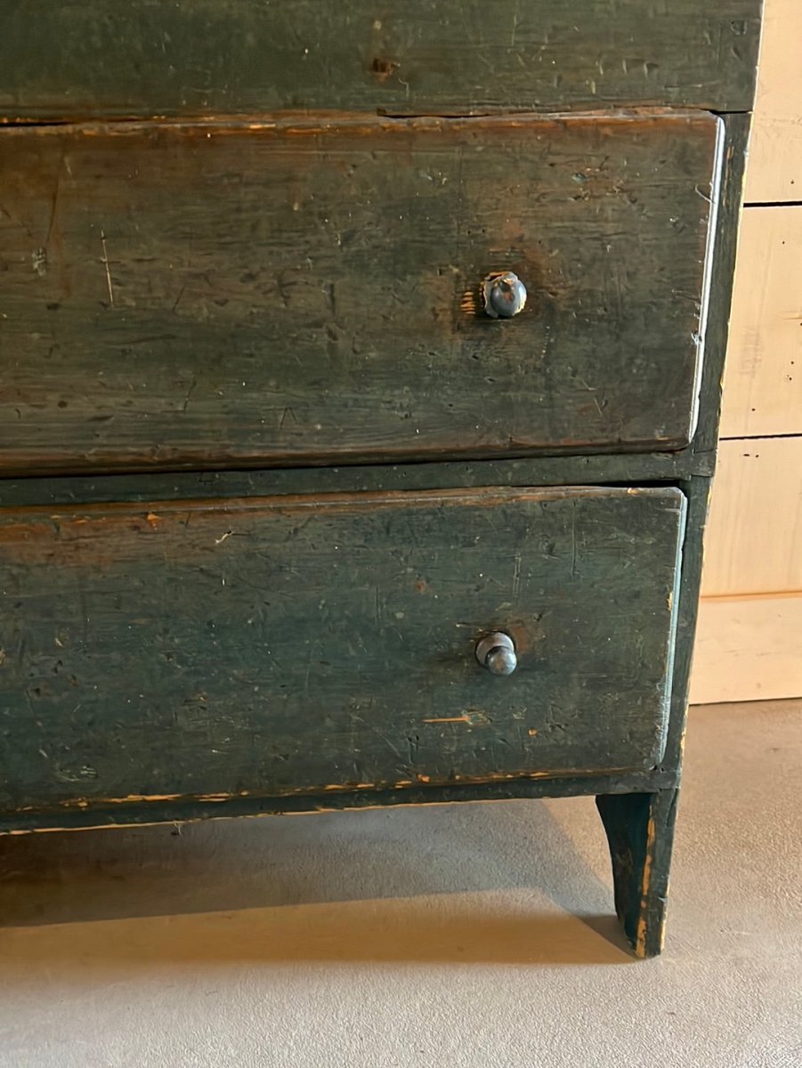 Antique Blanket Chest - Diamonds & Rust