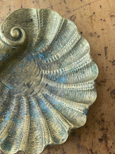 Brass Clam Tray - Diamonds & Rust