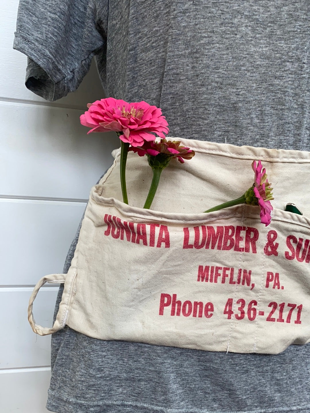 Vintage Juniata Lumber & Supply Co. Apron