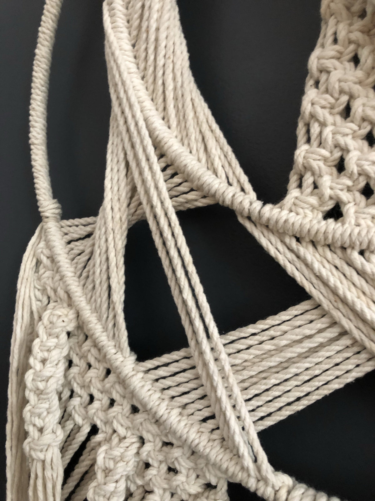 70s Macramé Wall Hanging - Diamonds & Rust
