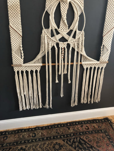 70s Macramé Wall Hanging - Diamonds & Rust