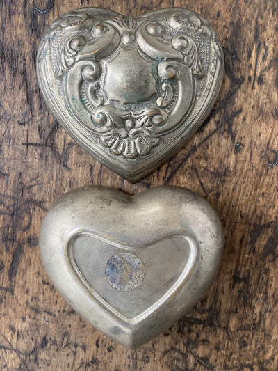 Heart Shaped Box - Diamonds & Rust