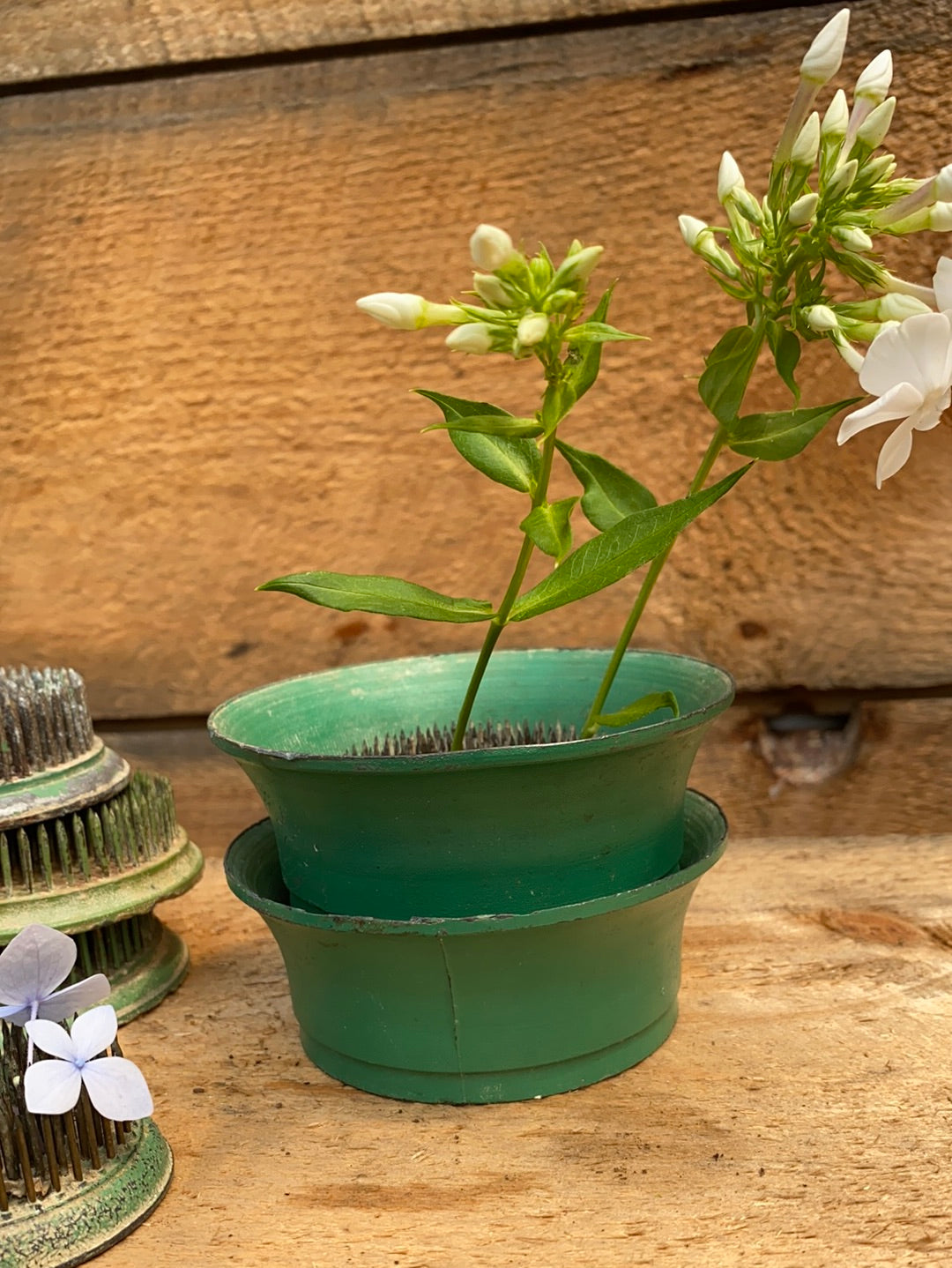 Vintage Flower Frog - Green