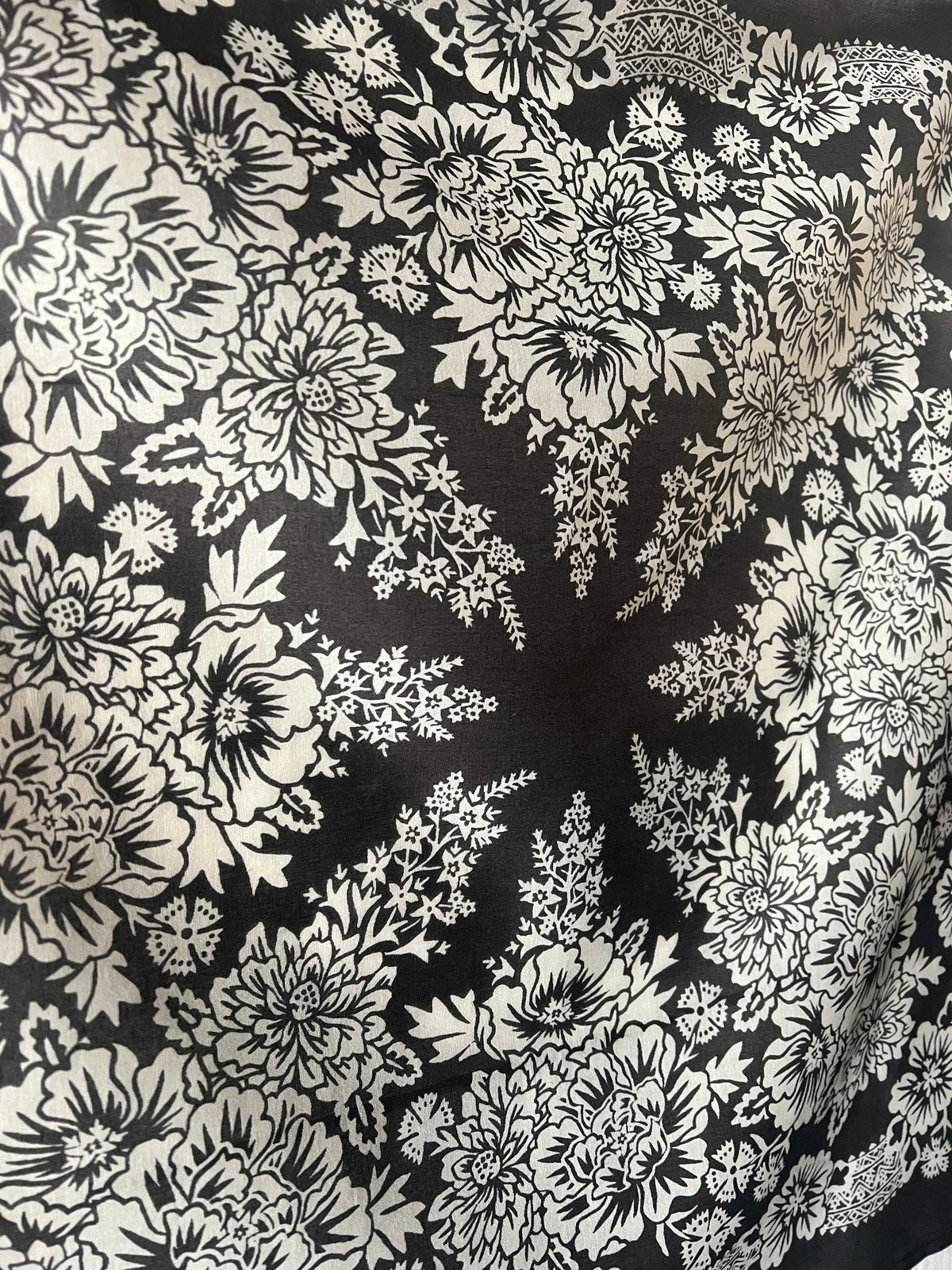 Cotton Blossom Bandana - Iron
