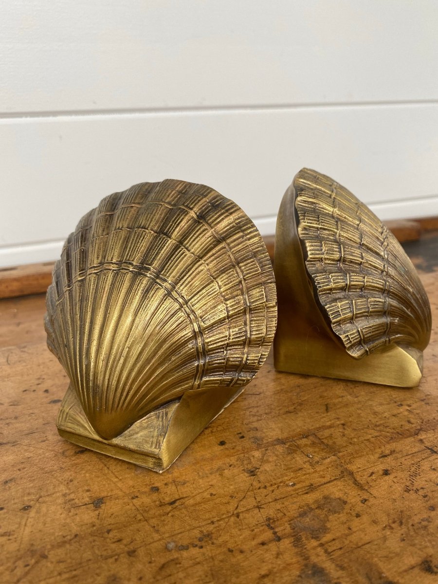 Vintage Brass Clam Bookends - Diamonds & Rust