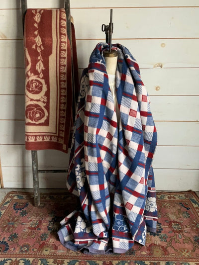 Vintage Camp Blanket - Diamonds & Rust