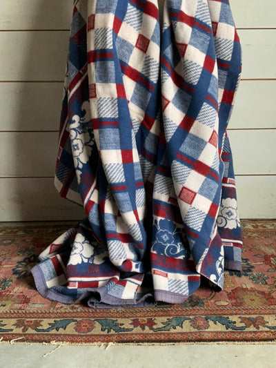 Vintage Camp Blanket - Diamonds & Rust