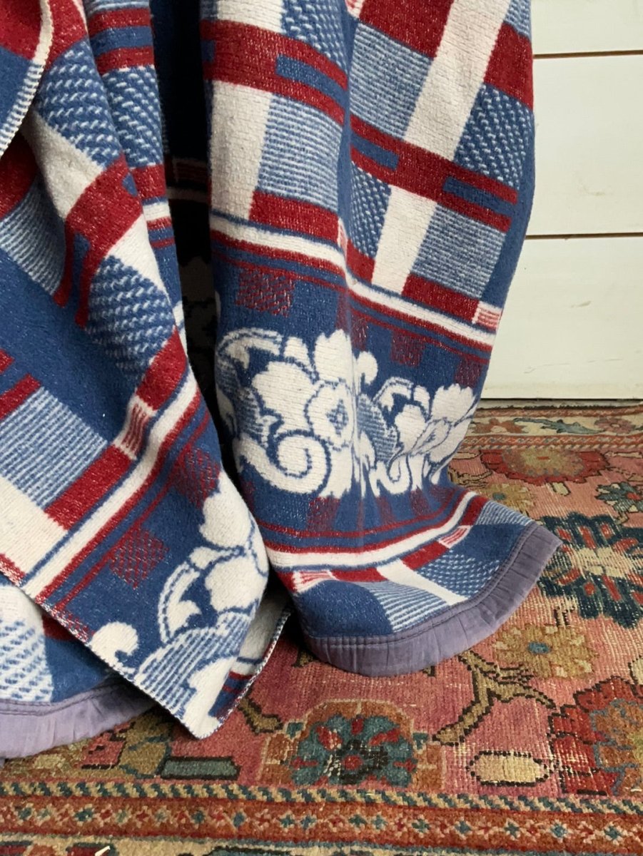 Vintage Camp Blanket - Diamonds & Rust