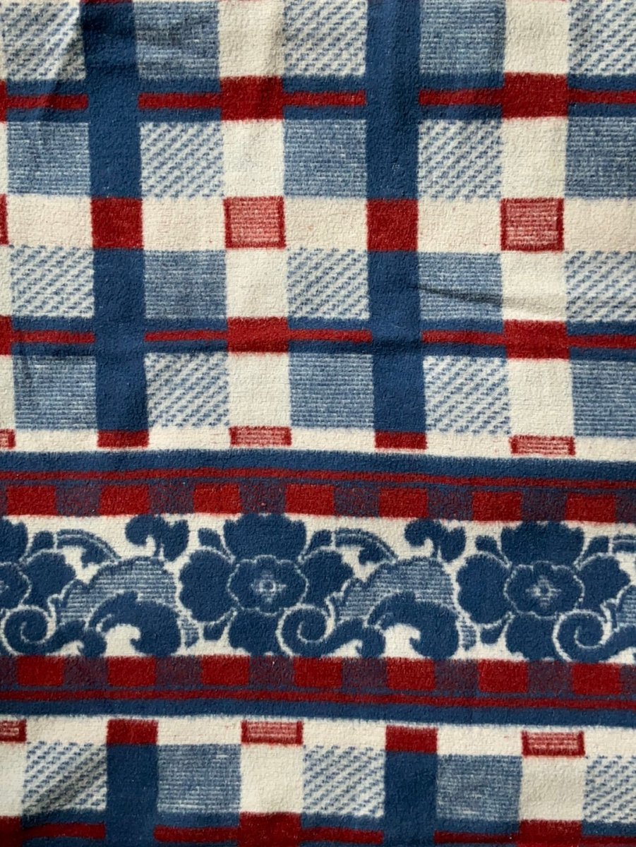 Vintage Camp Blanket - Diamonds & Rust