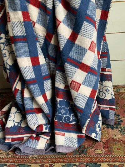 Vintage Camp Blanket - Diamonds & Rust