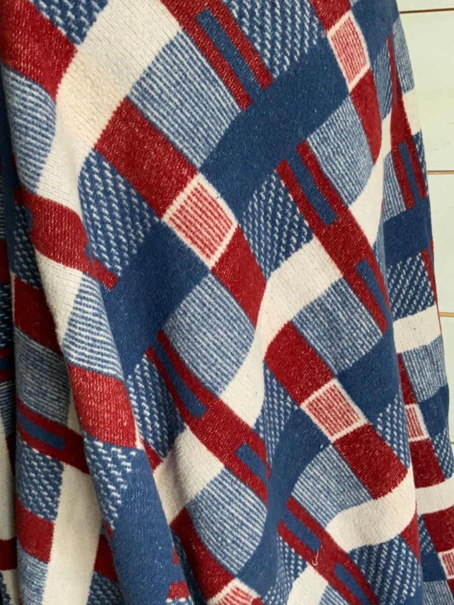 Vintage Camp Blanket - Diamonds & Rust