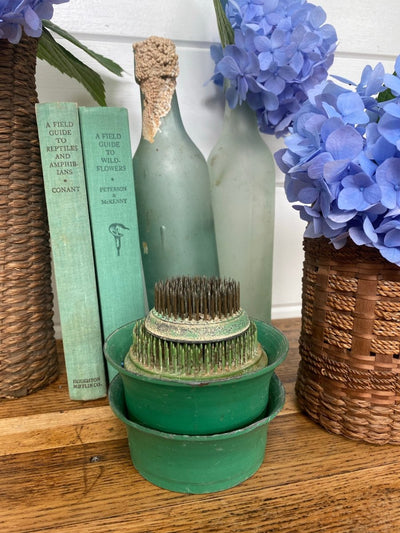Vintage Flower Frog - Green - Diamonds & Rust