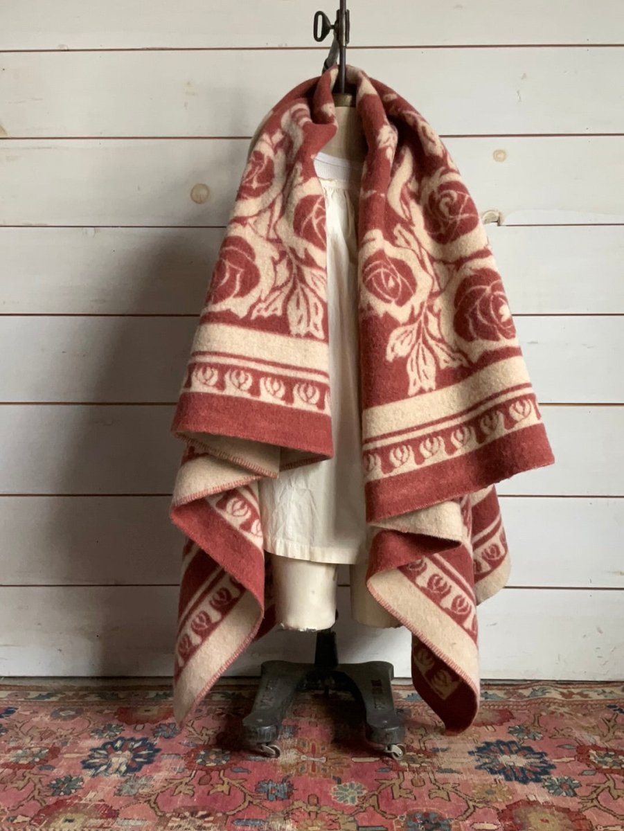 Vintage Golden Dawn Penco Health Blanket - Diamonds & Rust
