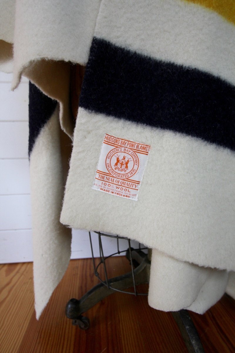 Vintage Hudson's Bay 4 Point Blanket - Diamonds & Rust