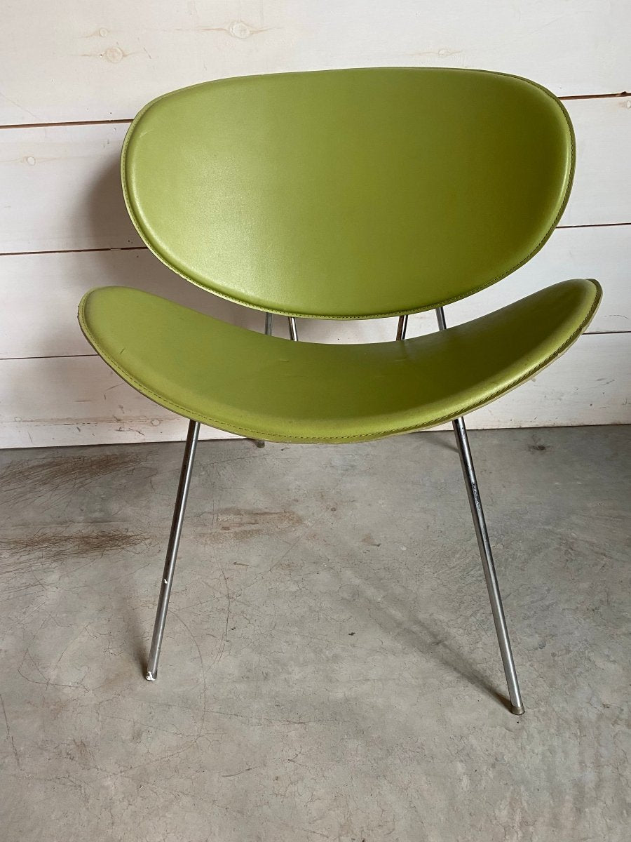Vintage Leather Clamshell Chair - Avocado - Diamonds & Rust