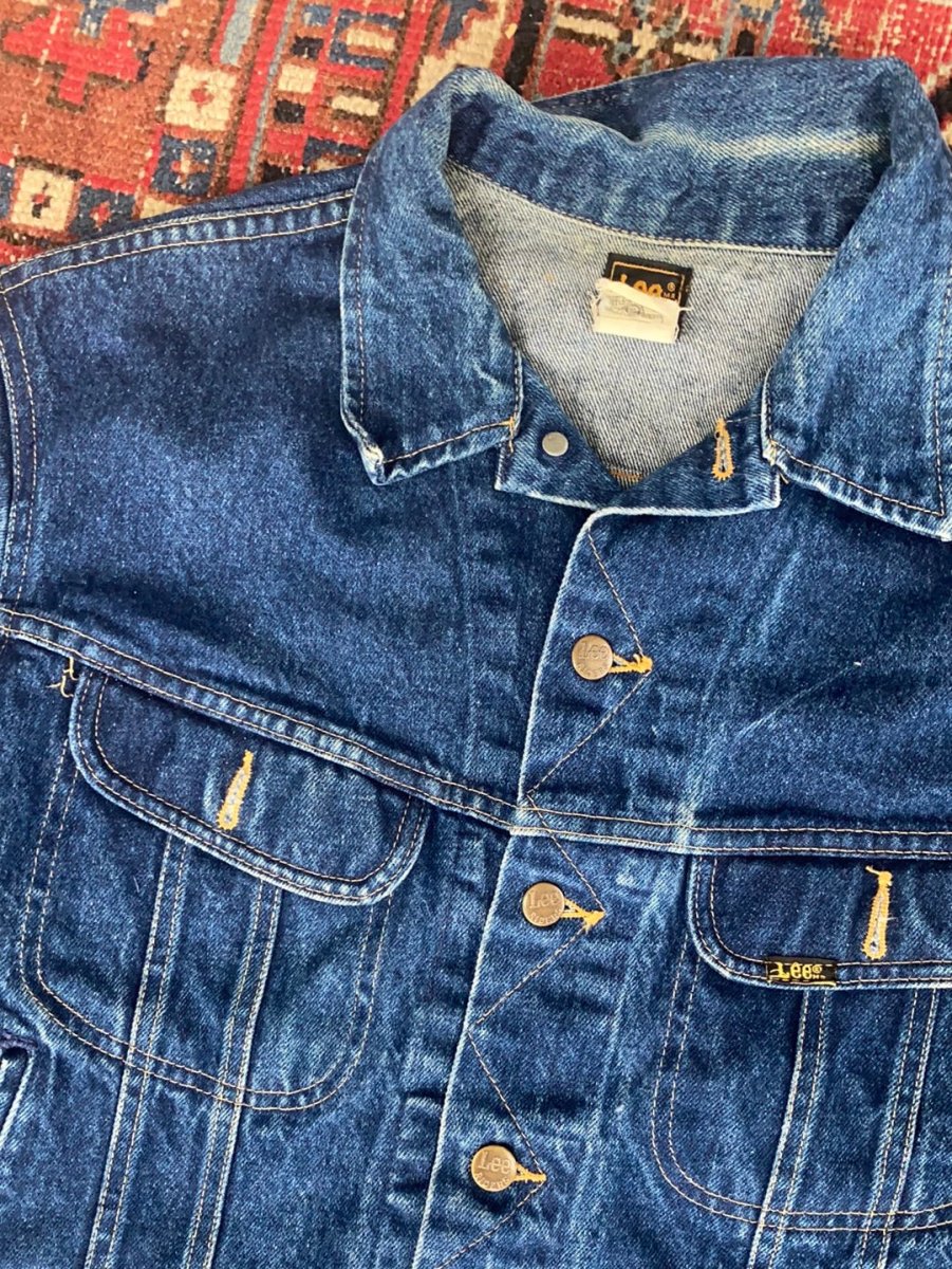 Vintage LEE Denim Jacket - 46 - Diamonds & Rust