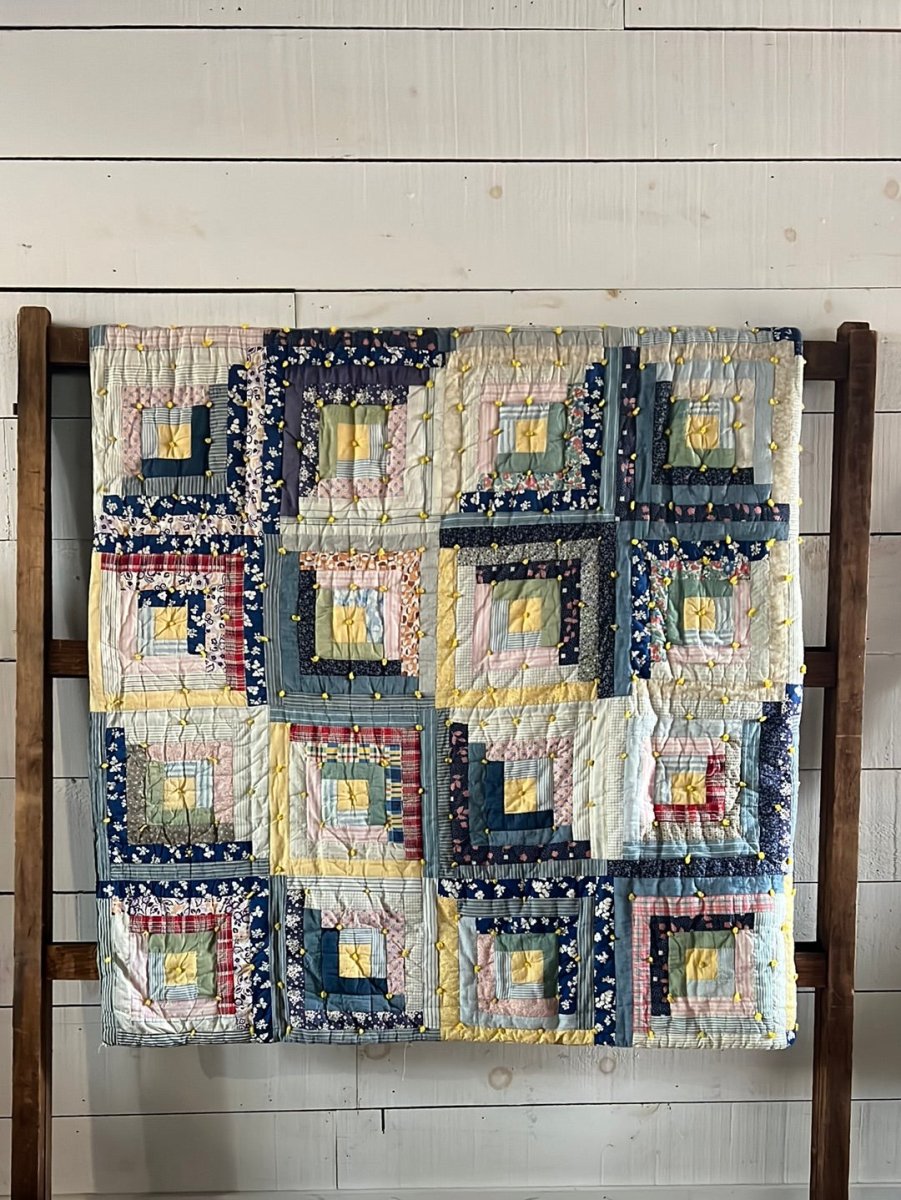 Vintage Log Cabin Quilt - Diamonds & Rust