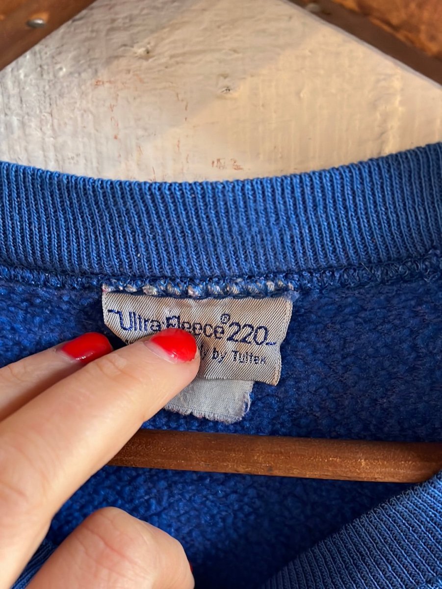 Vintage Raglan Sweatshirt - Blue - Diamonds & Rust