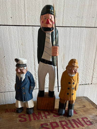 Vintage Wooden Fisherman - Stripes - Diamonds & Rust