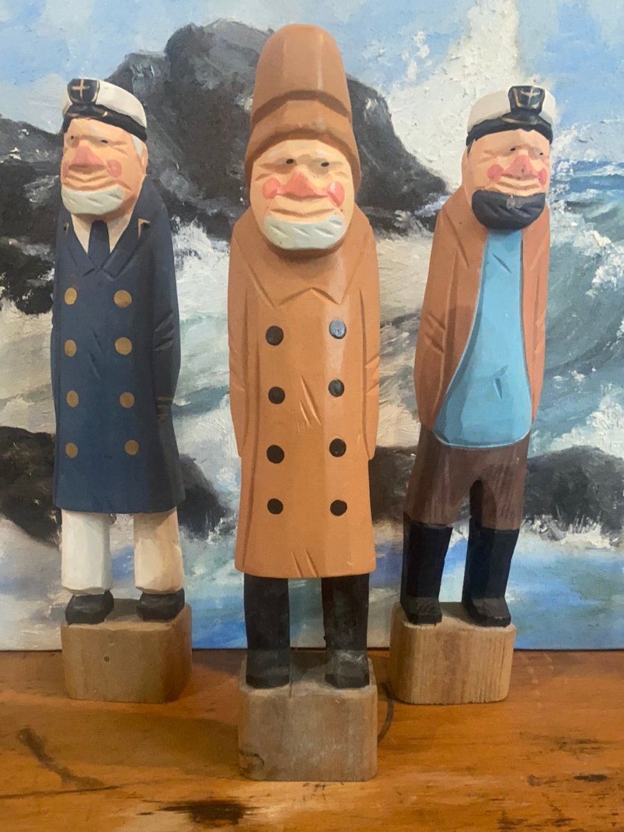 Vintage Wooden Fisherman - Yellow Coat - Diamonds & Rust
